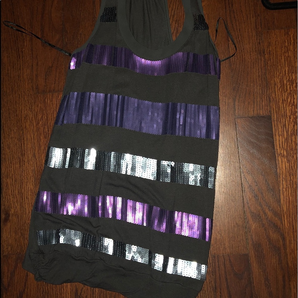 XS tank top glitter great condition